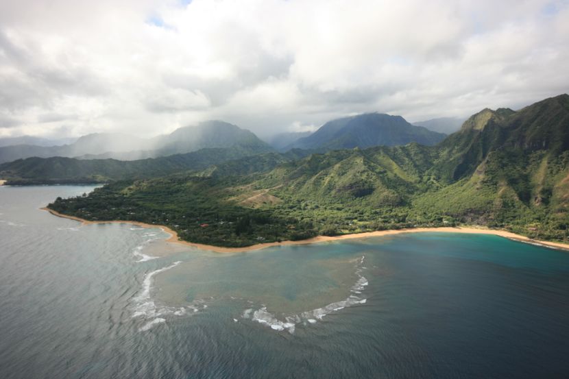 Tunnels to Ke'e Beach, Kauai: reef reached the pun limit?